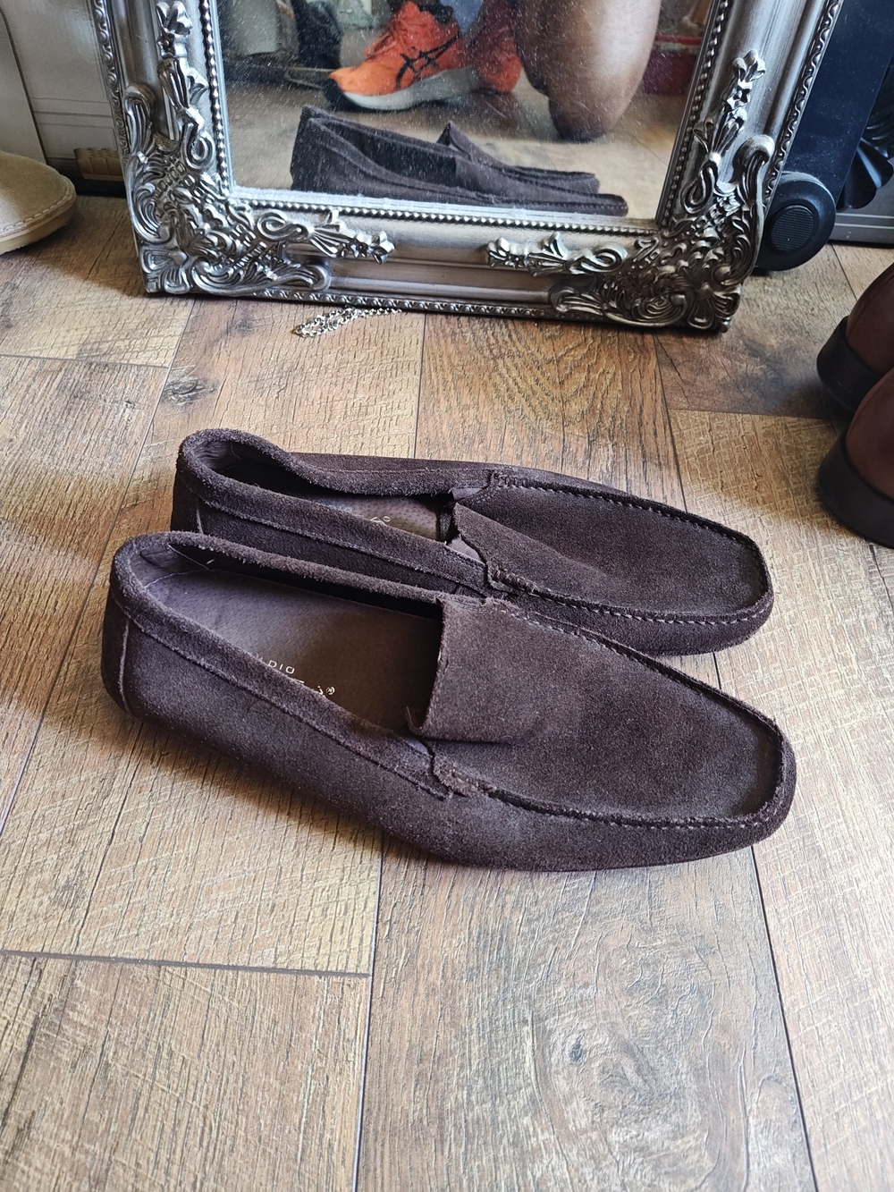 Via Spiga Brown Suede Slip-On Loafers 10